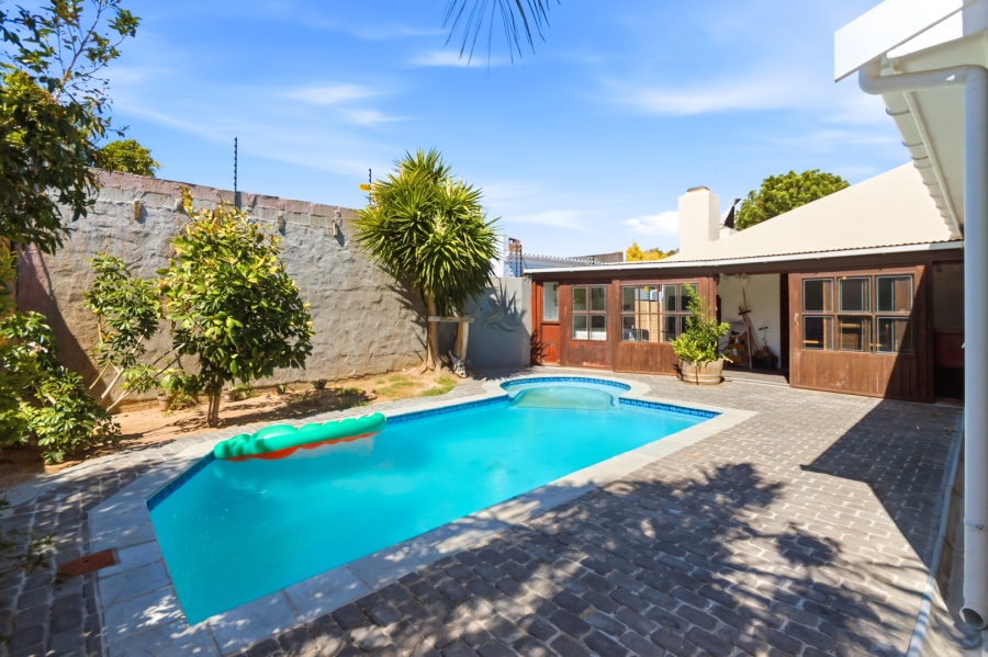 4 Bedroom Property for Sale in Bay Park Western Cape